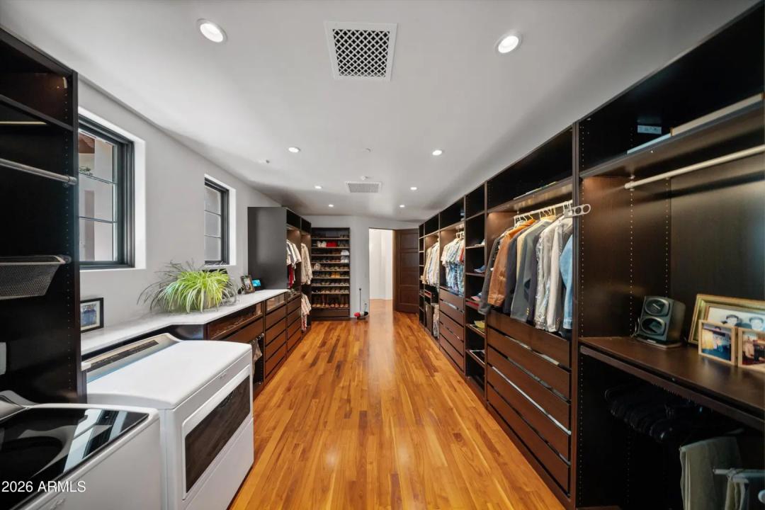 Real Estate Picture 59