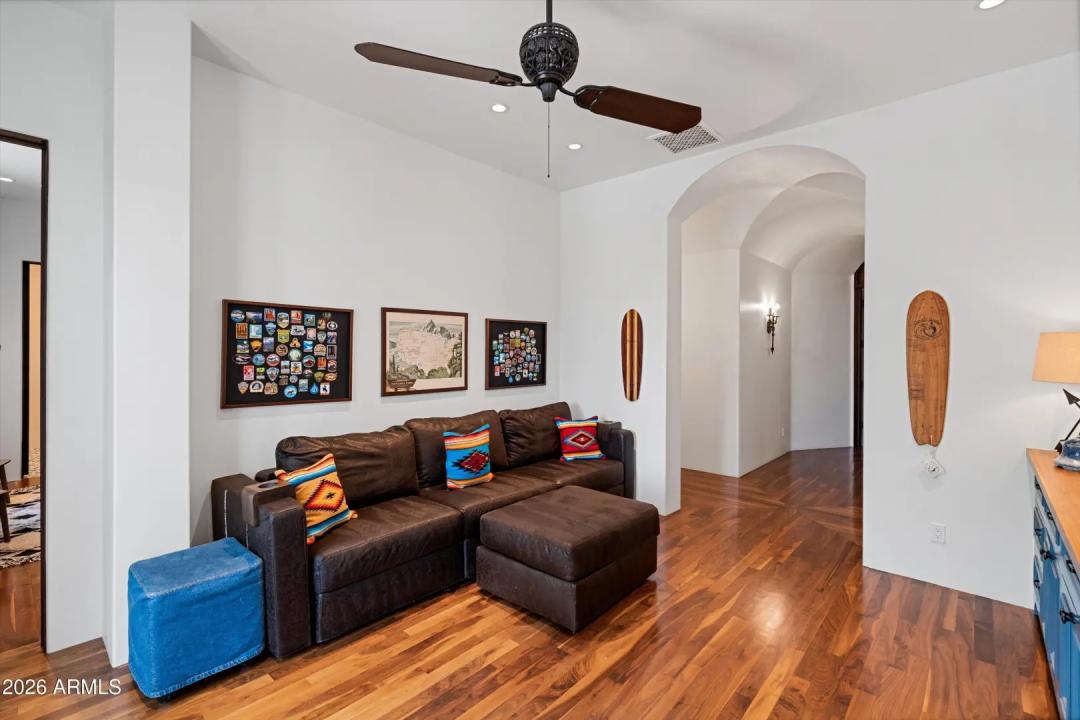 Real Estate Picture 68