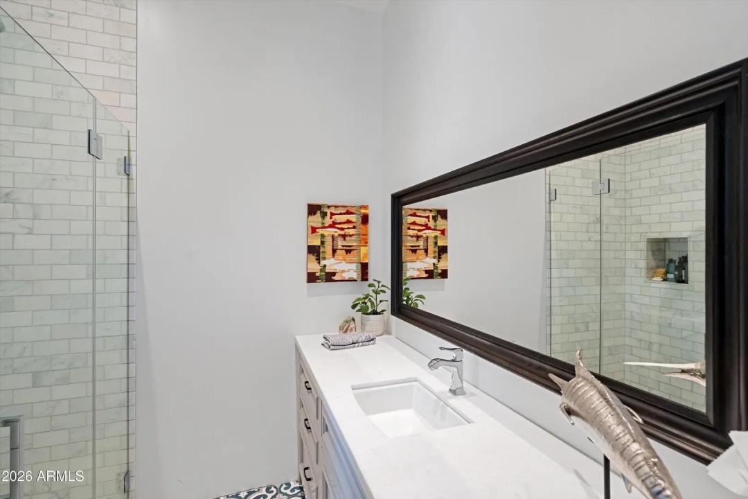 Real Estate Picture 73