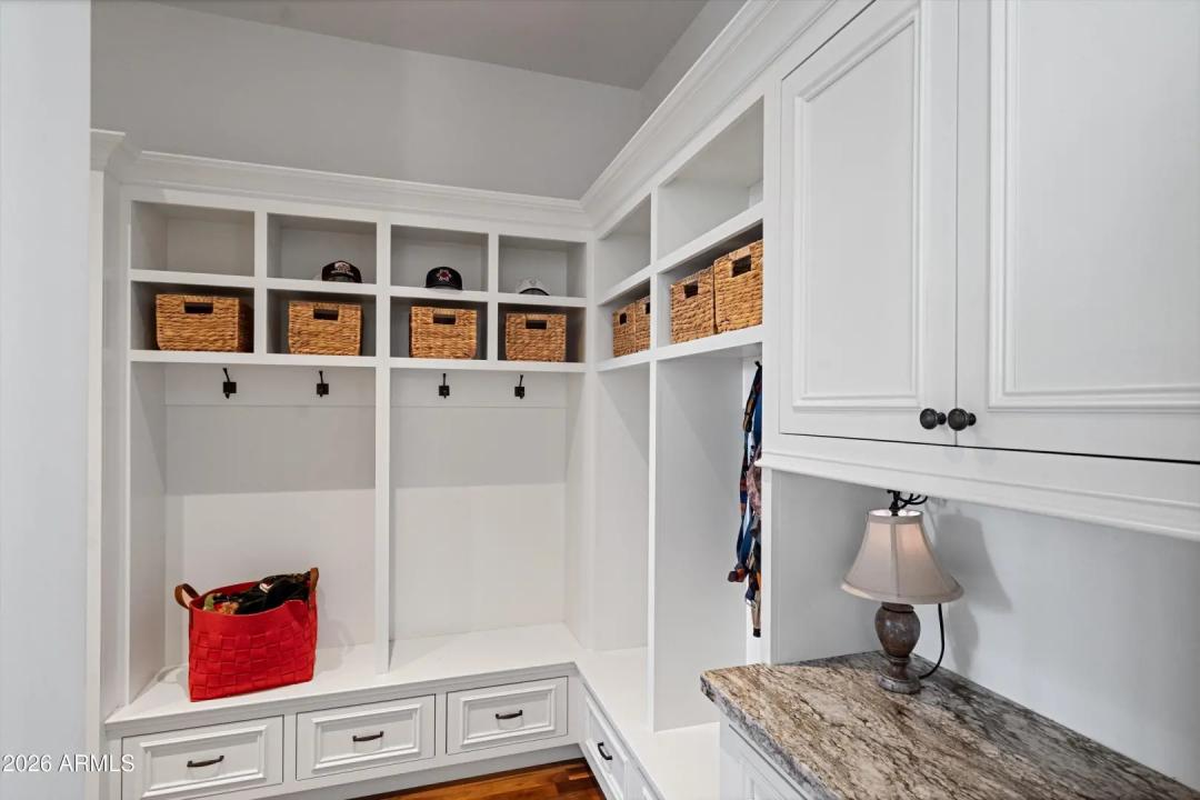 Real Estate Picture 76