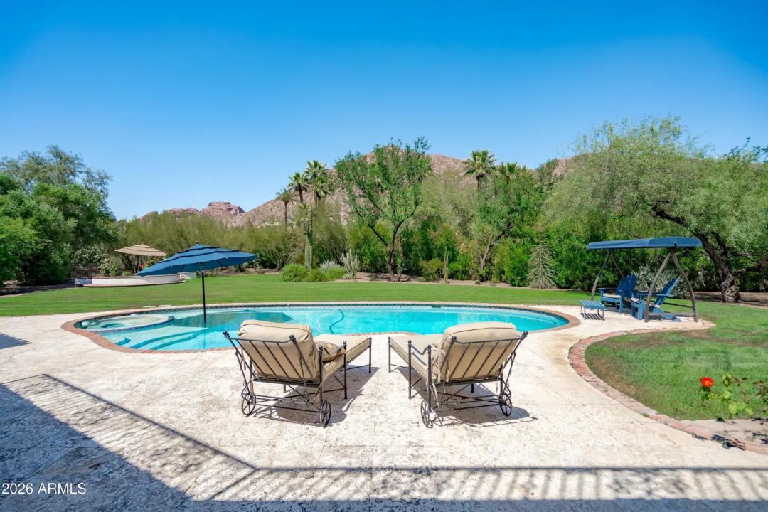 Real Estate Picture 94