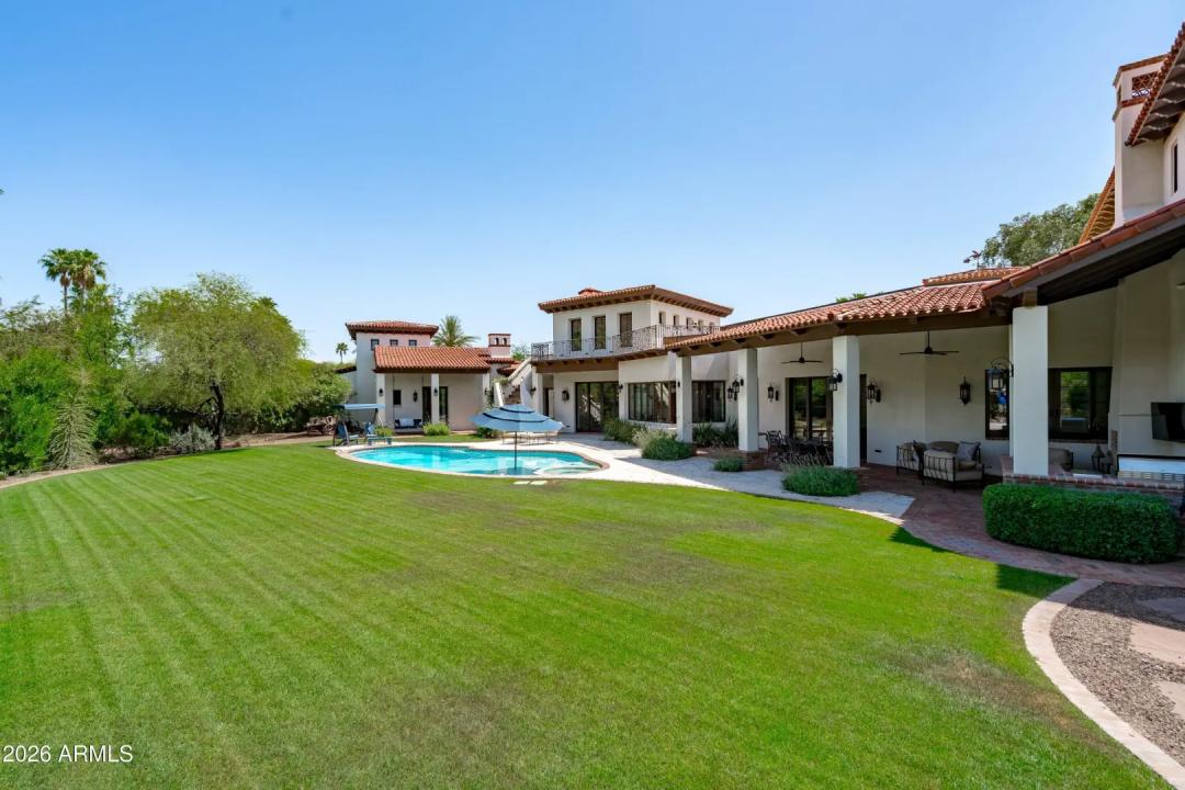 Real Estate Picture 95