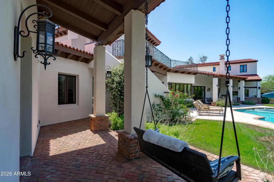 Real Estate Picture 103