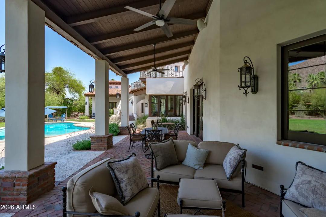 Real Estate Picture 107