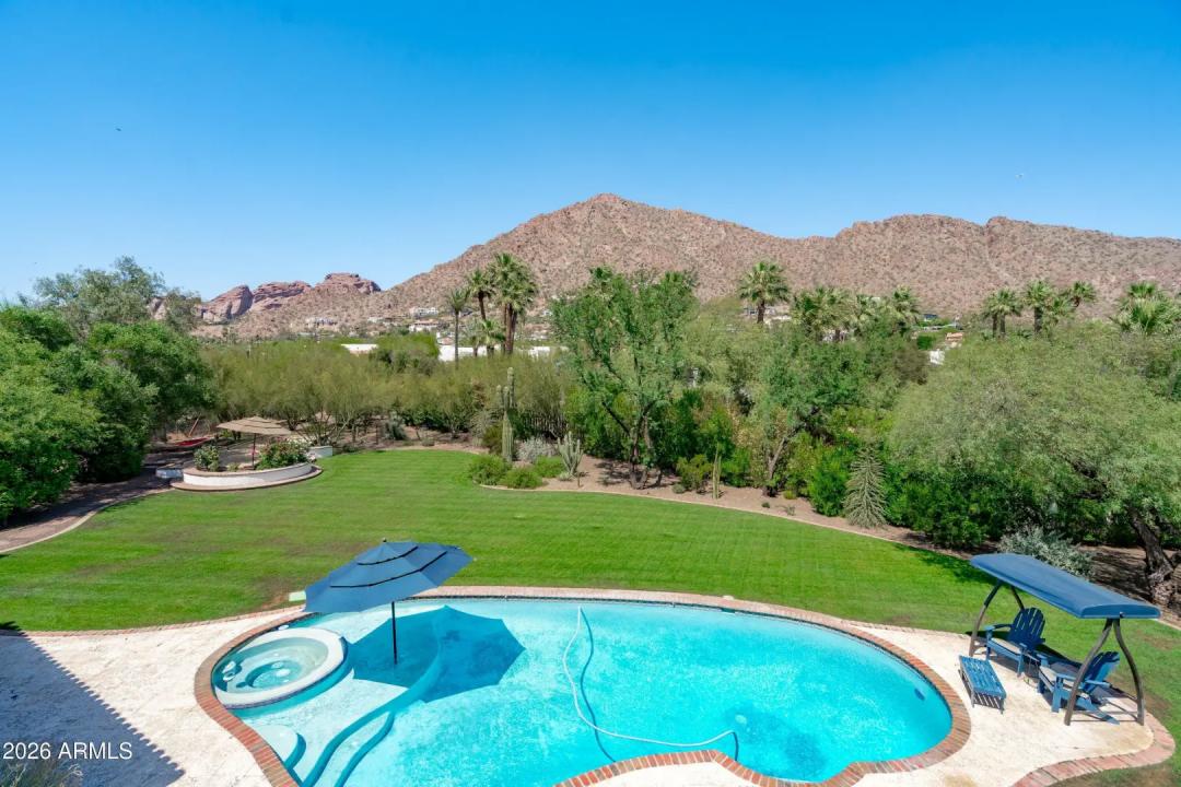 Real Estate Picture 111