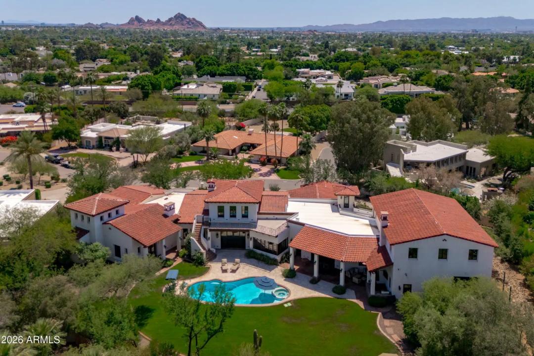 Real Estate Picture 140