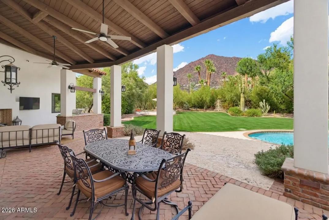Real Estate Picture 38
