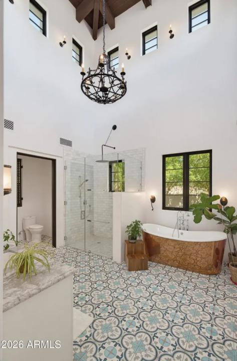 Real Estate Picture 18