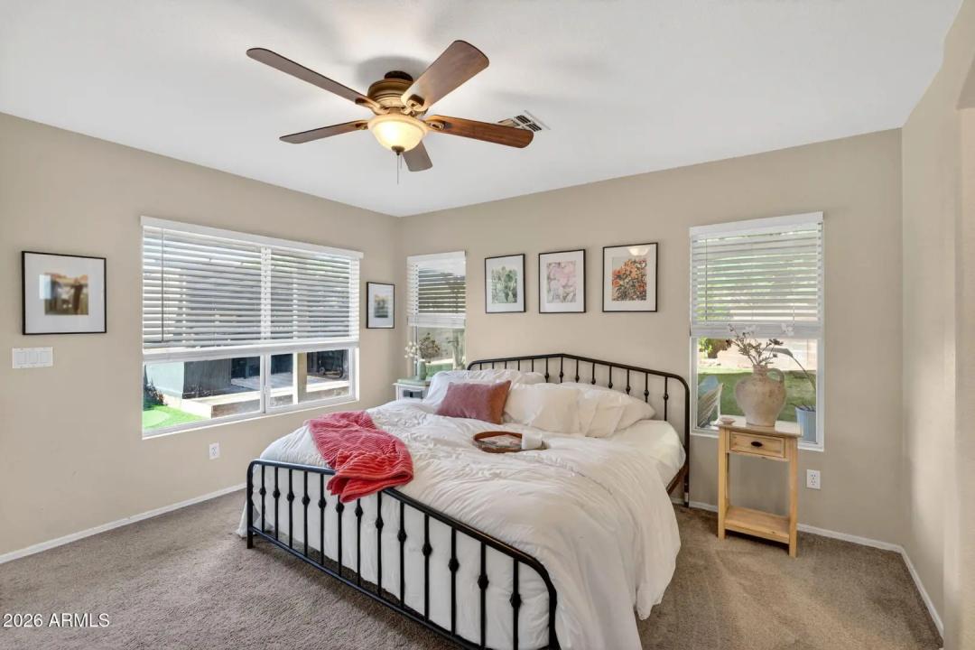 Real Estate Picture 19