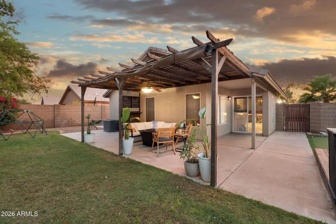 Real Estate Picture 39