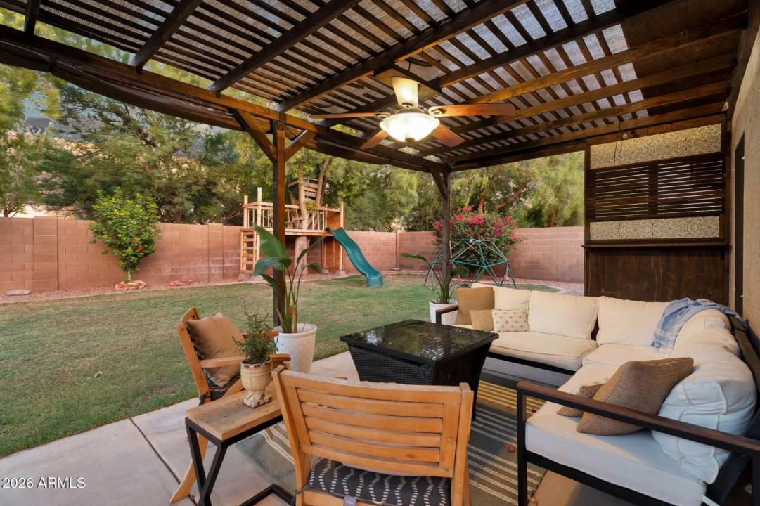 Real Estate Picture 42