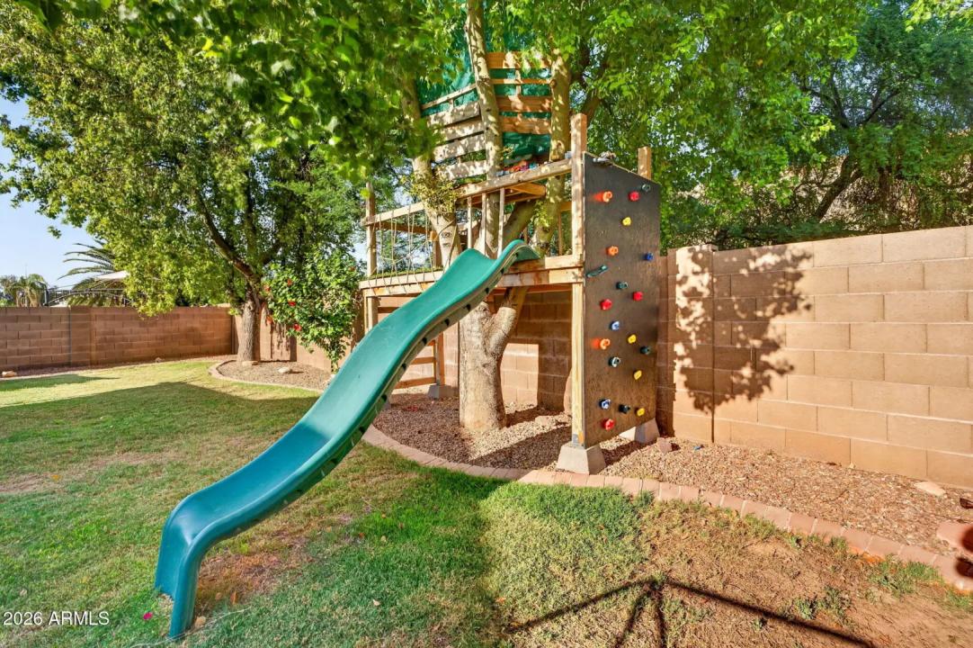 Real Estate Picture 65