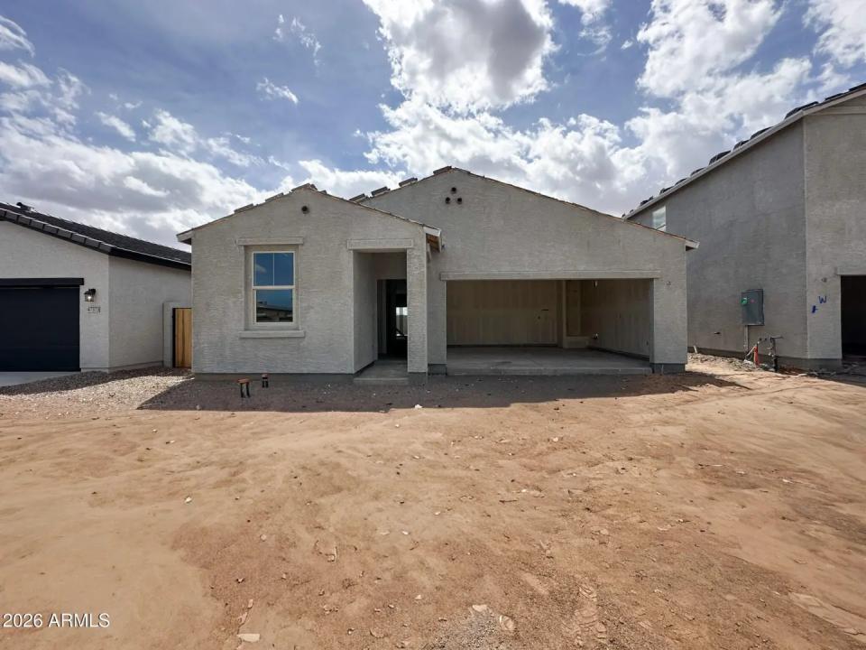 Real Estate Picture 2