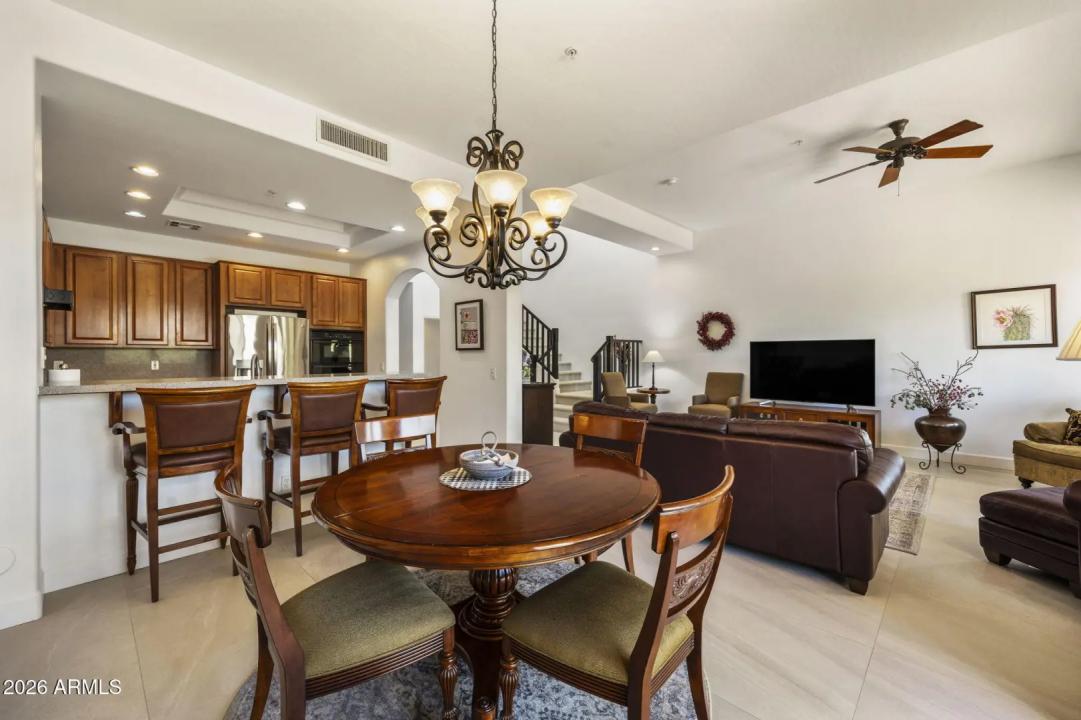 Real Estate Picture 13