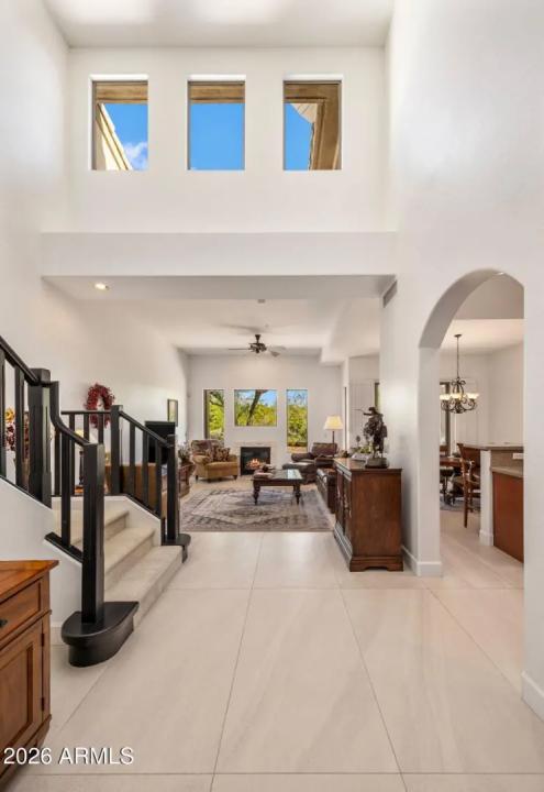 Real Estate Picture 5