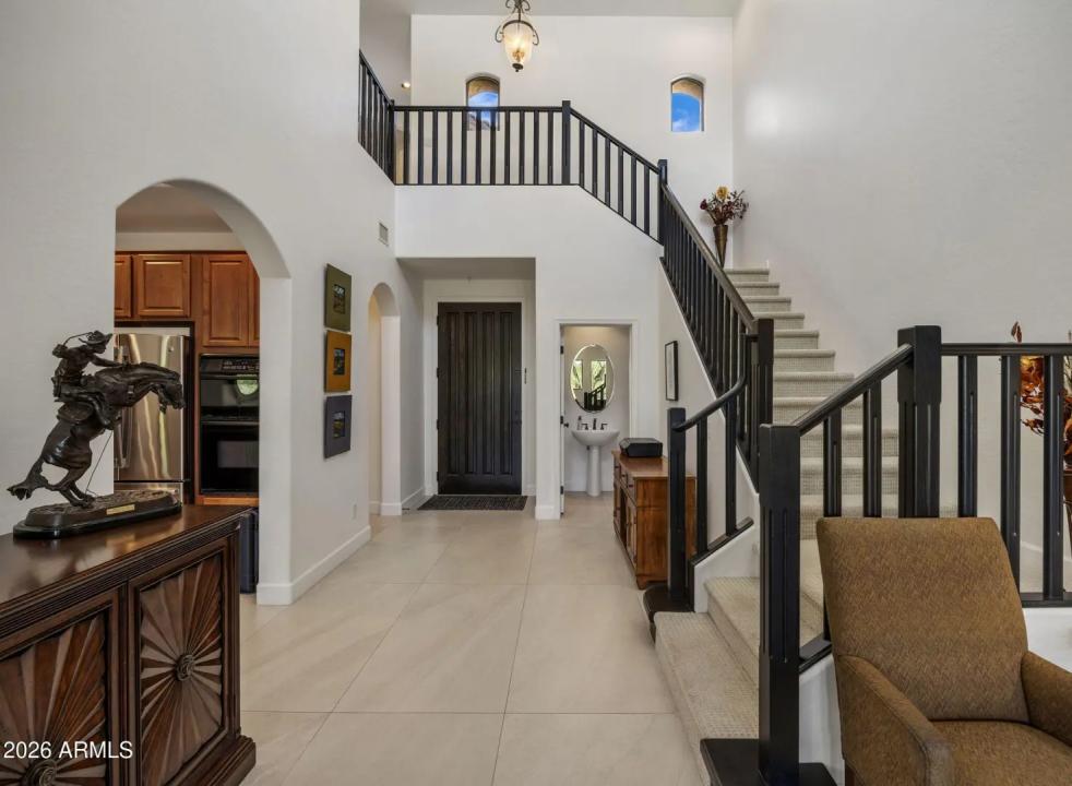 Real Estate Picture 17