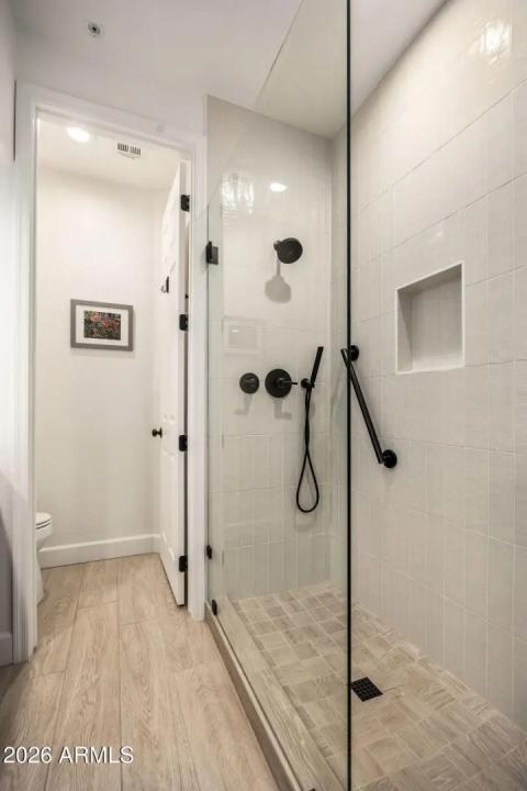 Real Estate Picture 25