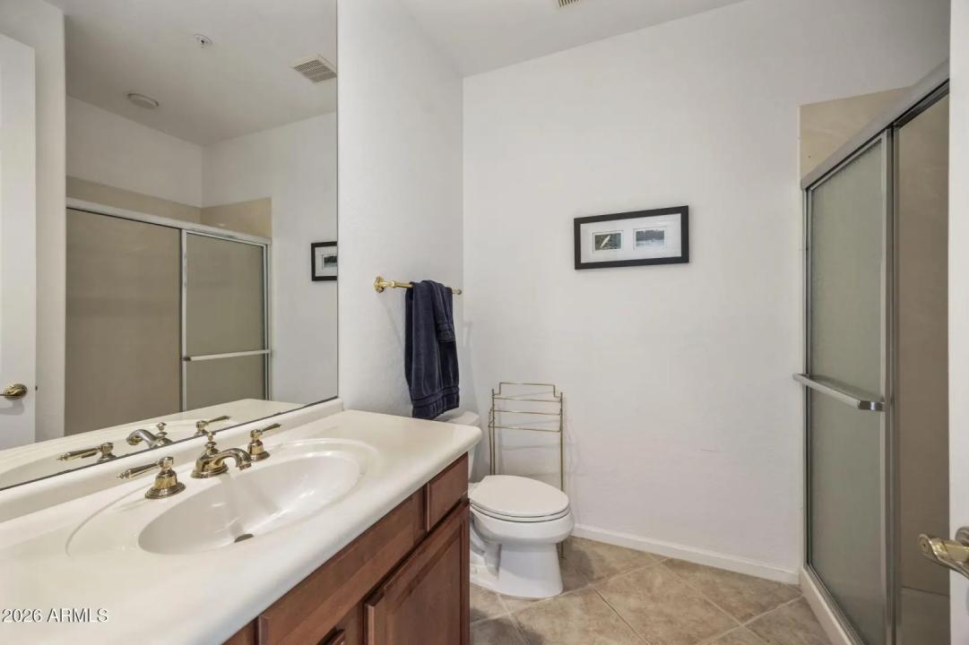Real Estate Picture 33