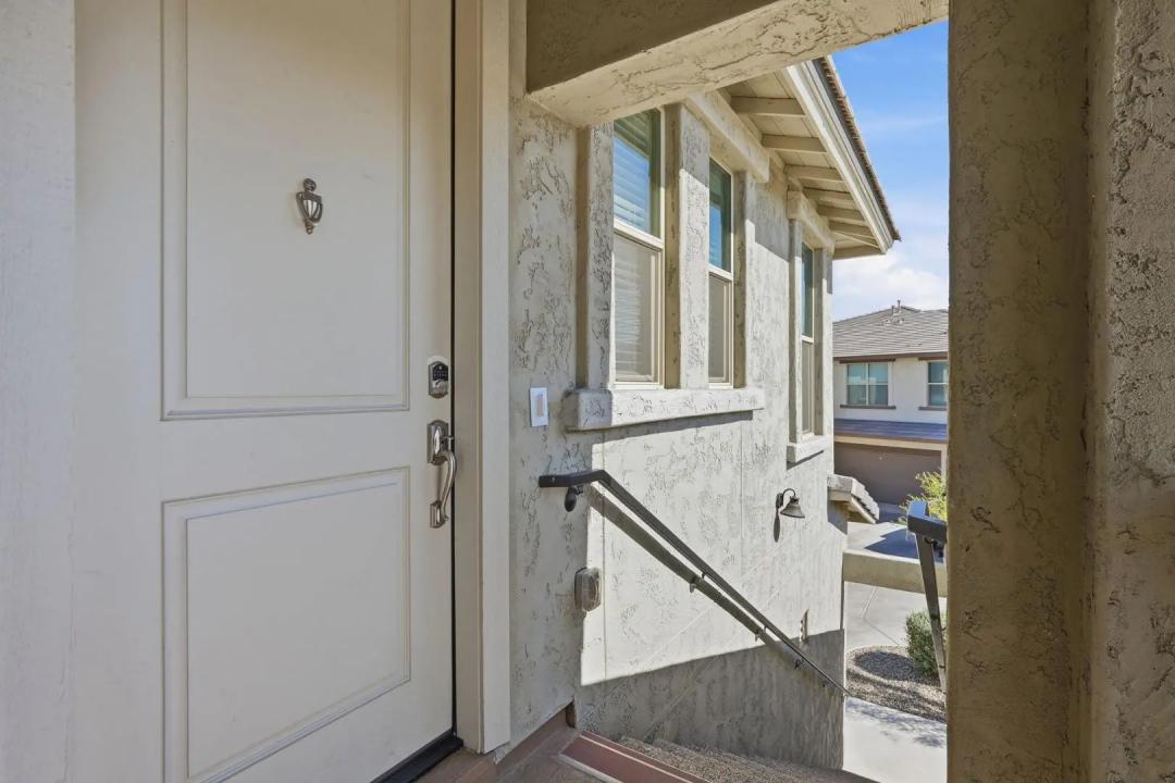 Real Estate Picture 21