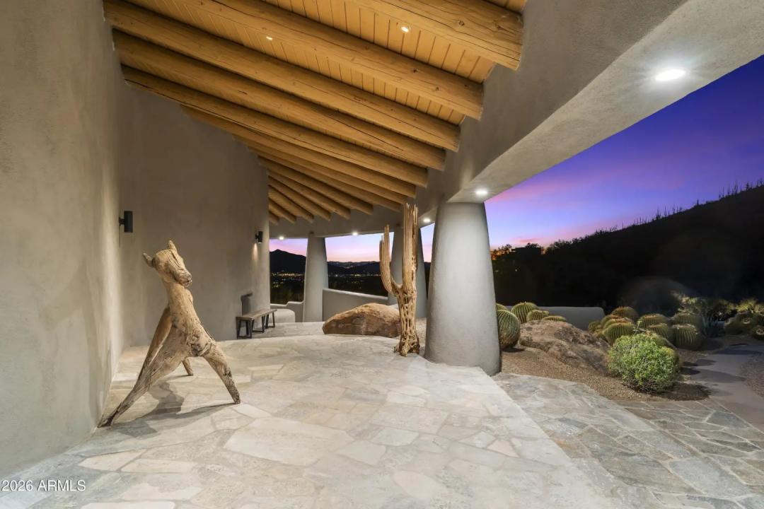 Real Estate Picture 6