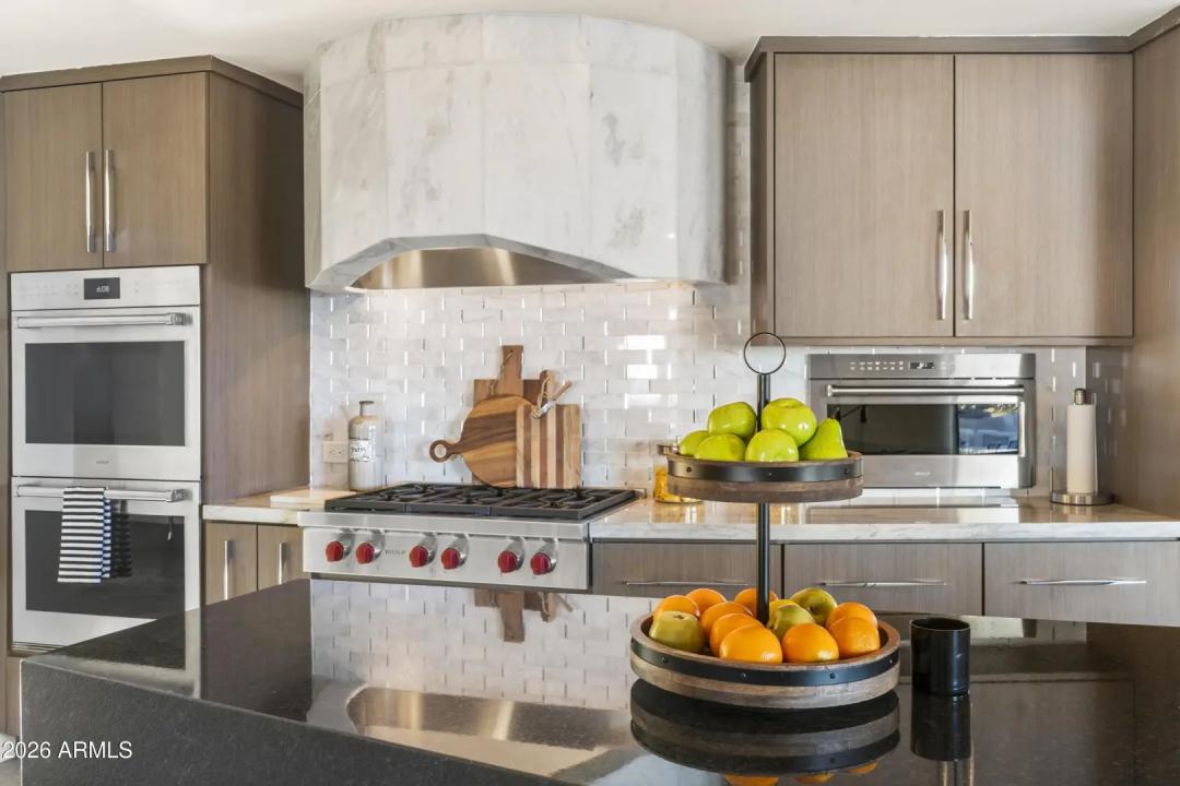 Real Estate Picture 26