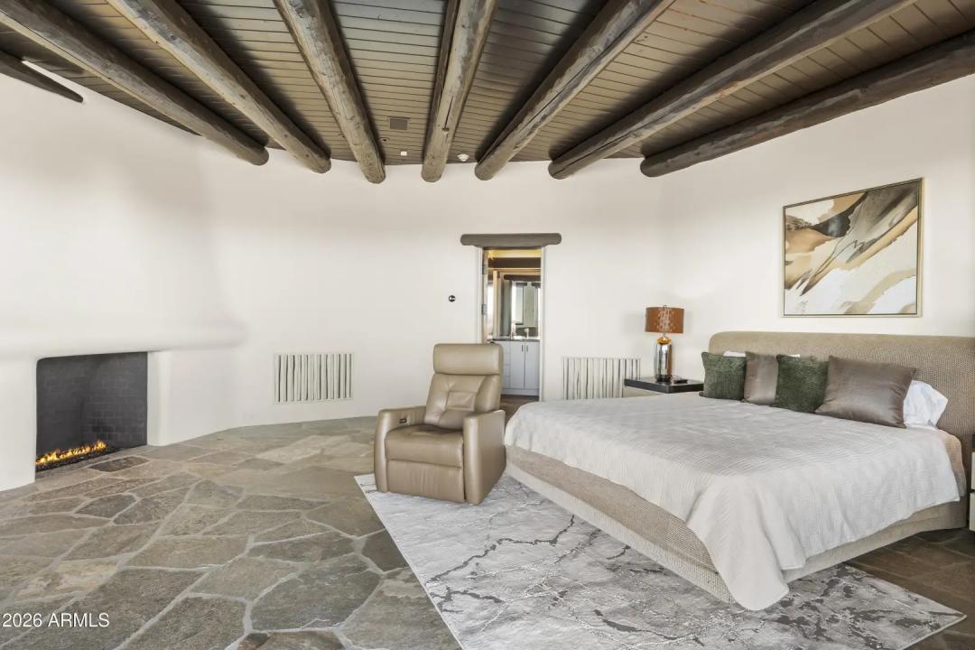 Real Estate Picture 52