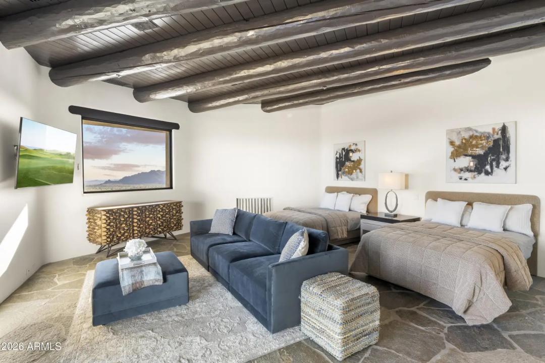 Real Estate Picture 54