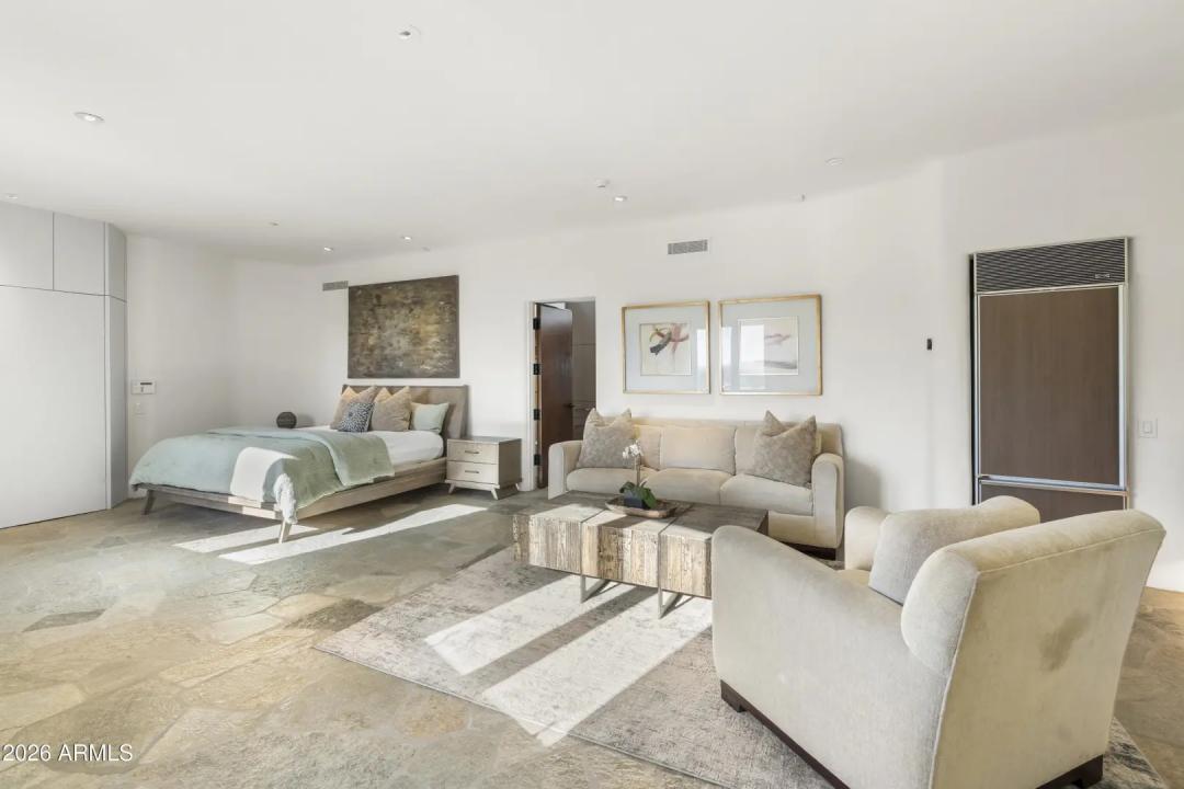 Real Estate Picture 56