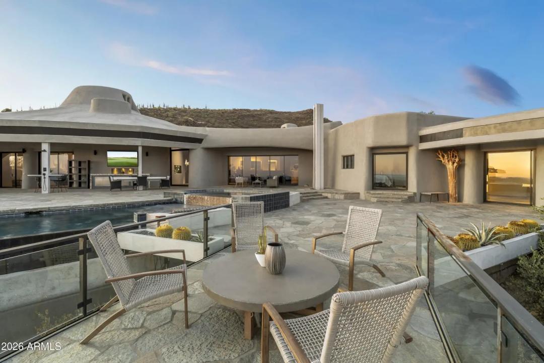 Real Estate Picture 64