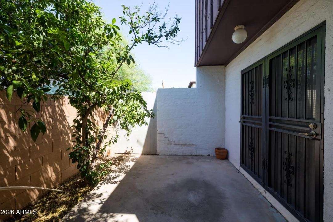 Real Estate Picture 34