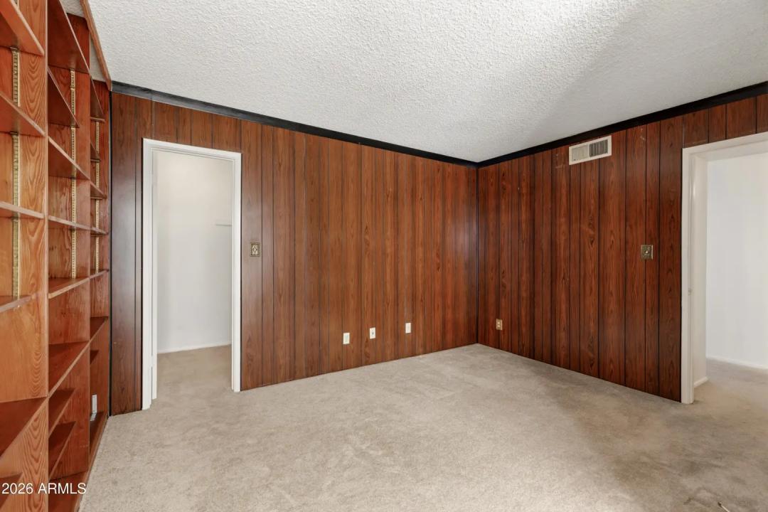 Real Estate Picture 26