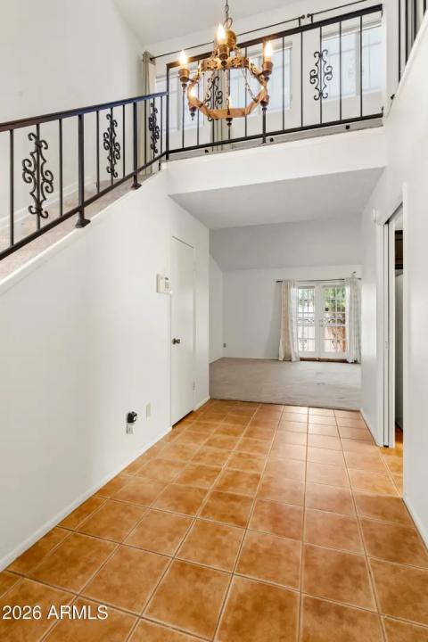 Real Estate Picture 5