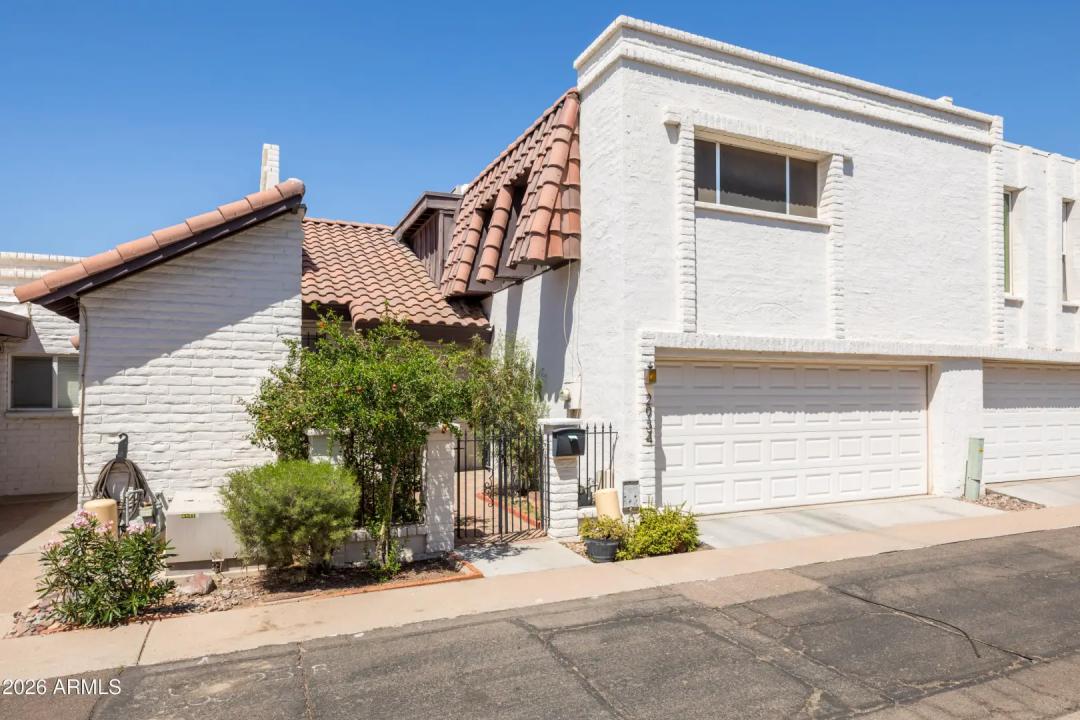 Real Estate Picture 1