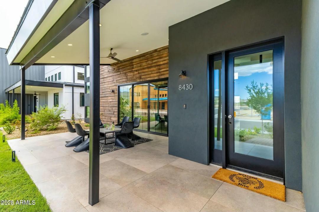 Real Estate Picture 2