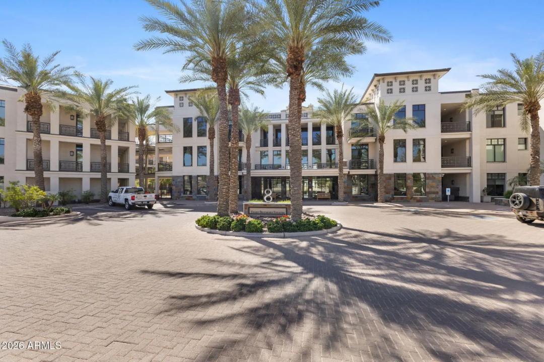 8 E BILTMORE Estate 114 Phoenix AZ 85016