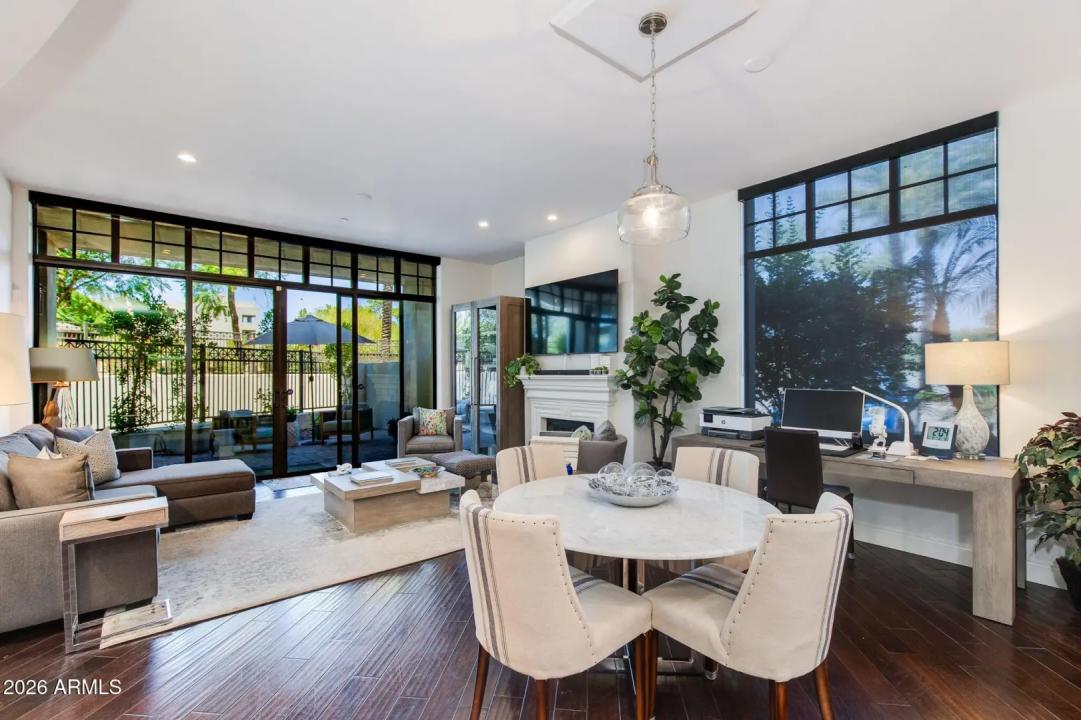 Real Estate Picture 13