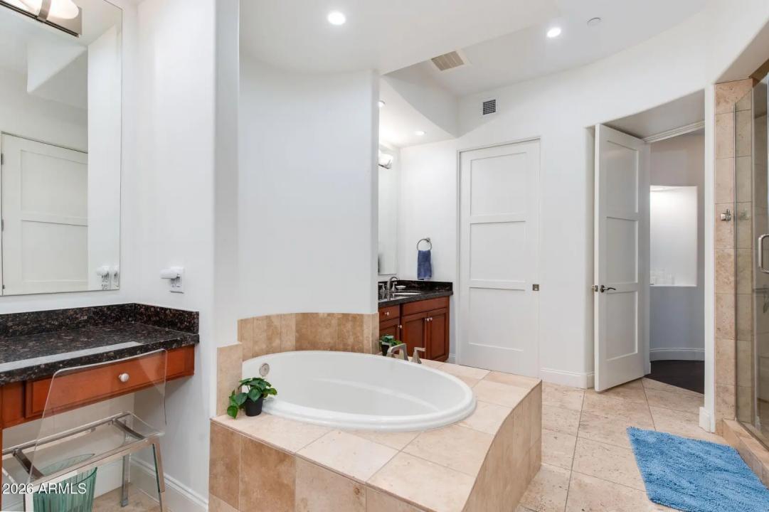 Real Estate Picture 27