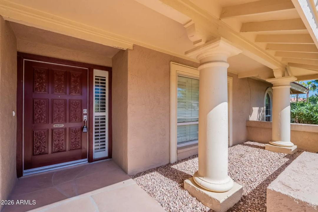 Real Estate Picture 6