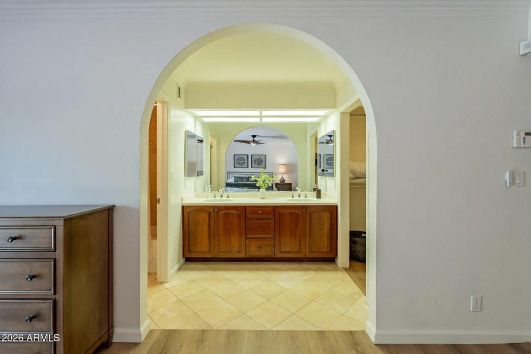 Real Estate Picture 26