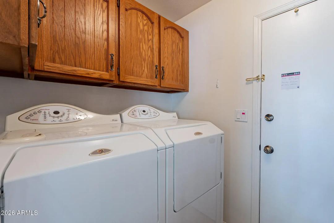 Real Estate Picture 34