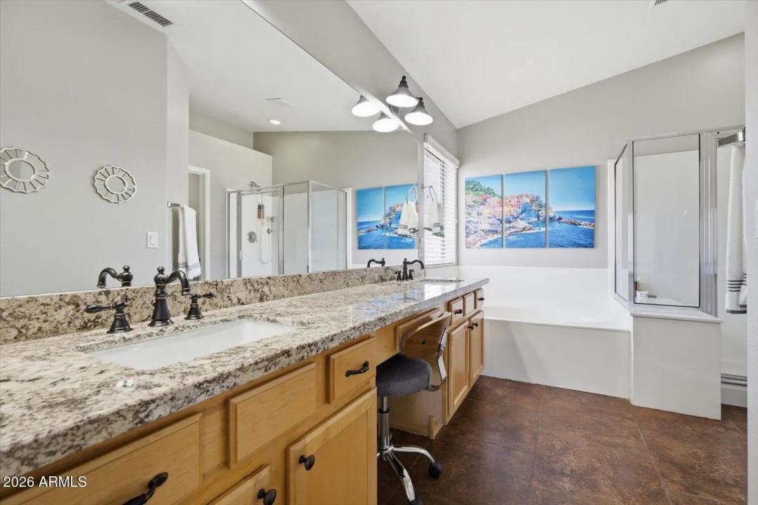 Real Estate Picture 20