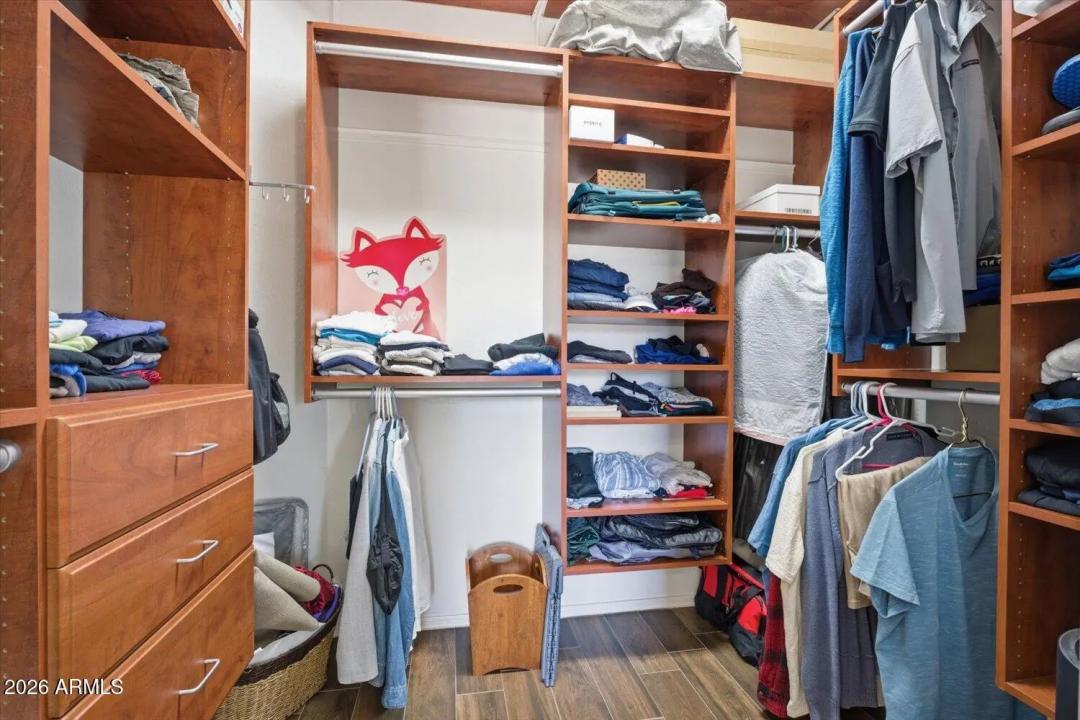 Real Estate Picture 22