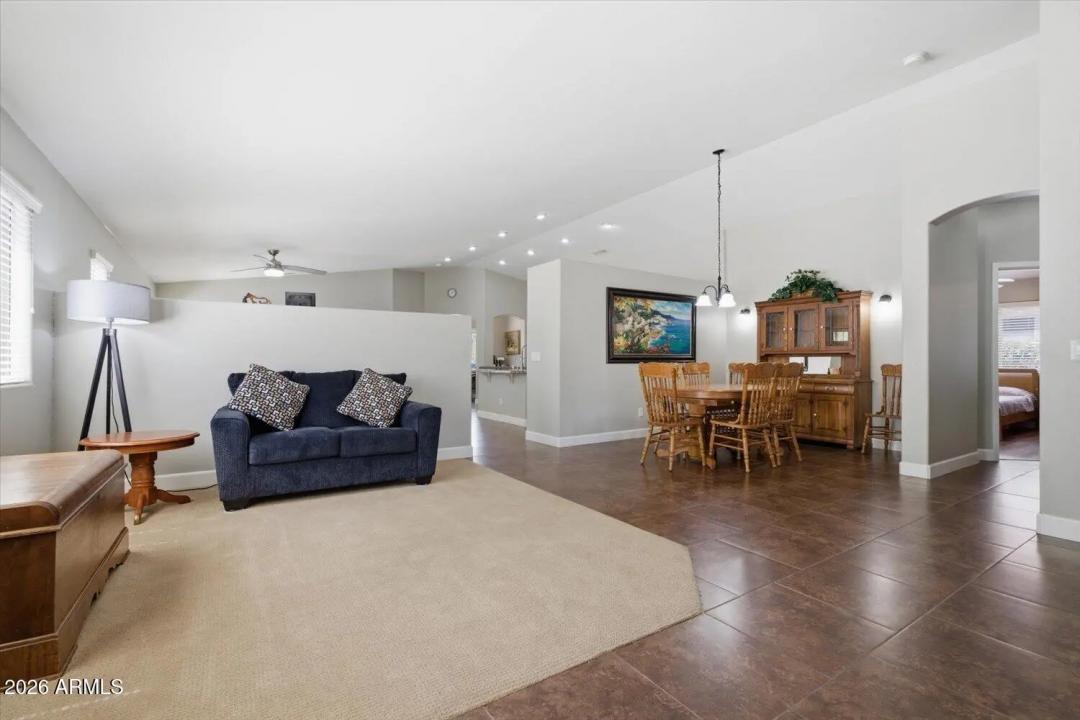 Real Estate Picture 6