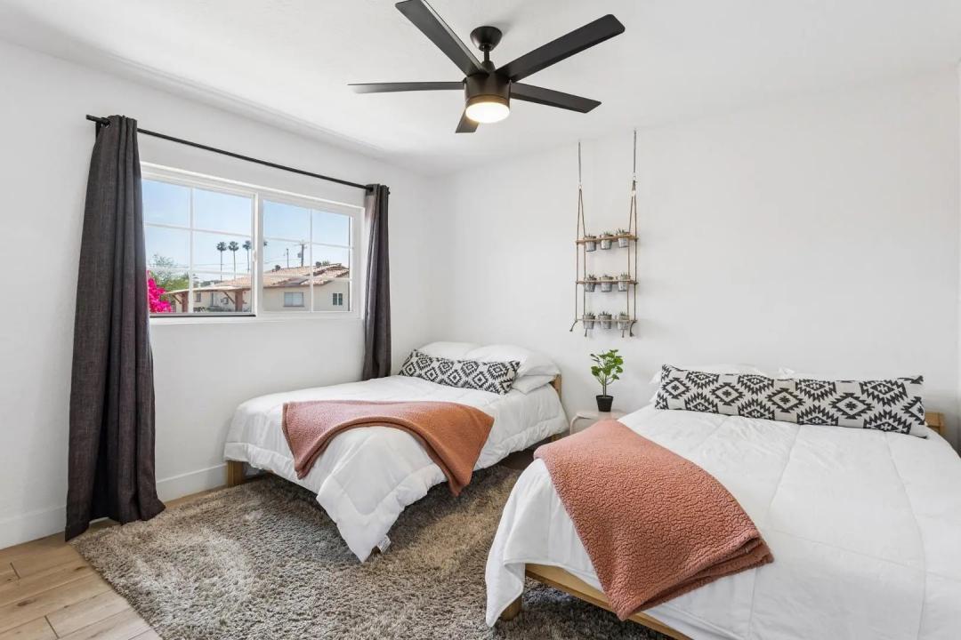 Real Estate Picture 26