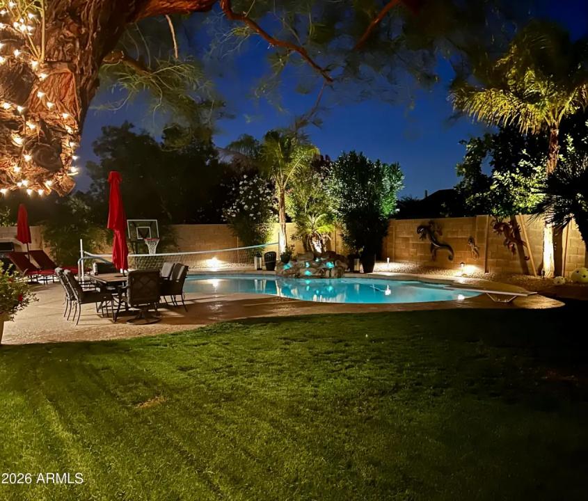 Real Estate Picture 32
