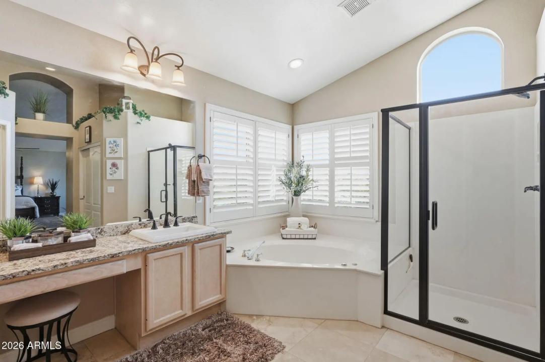 Real Estate Picture 20