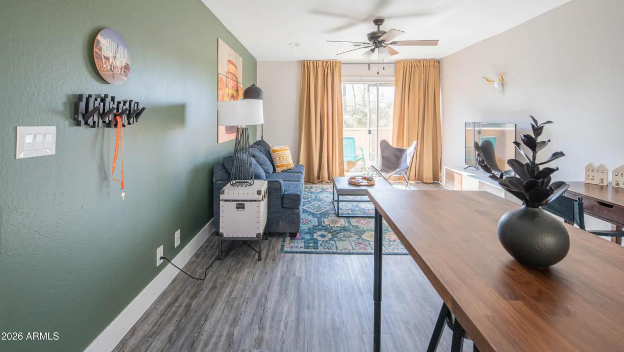 Real Estate Picture 2