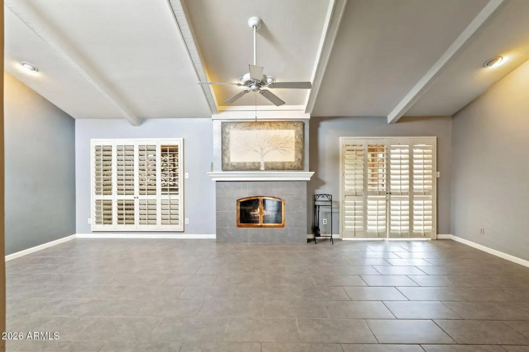 Real Estate Picture 7