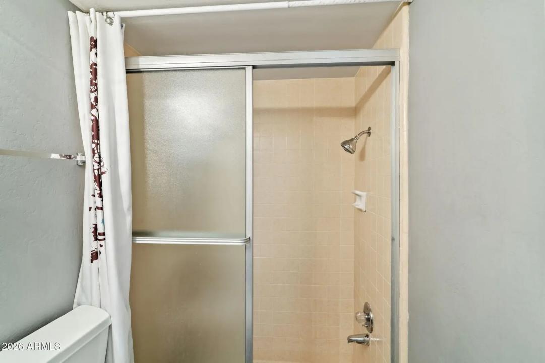 Real Estate Picture 13