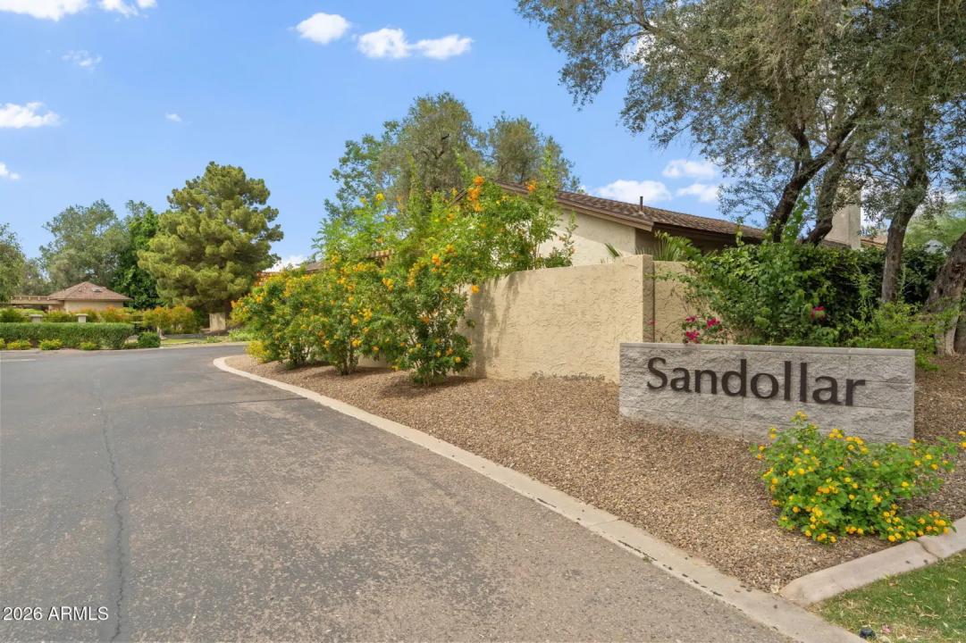 Real Estate Picture 22